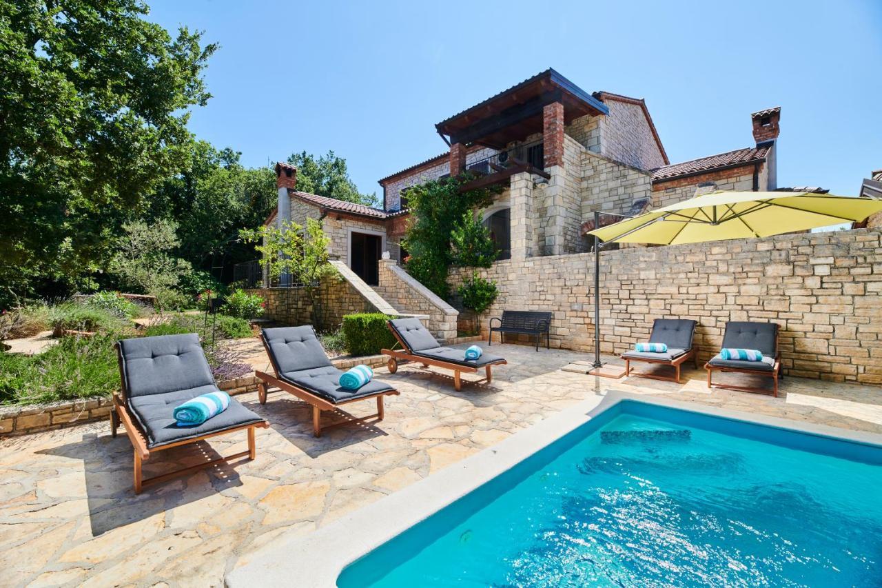 Villa Volpija Buje Exterior foto